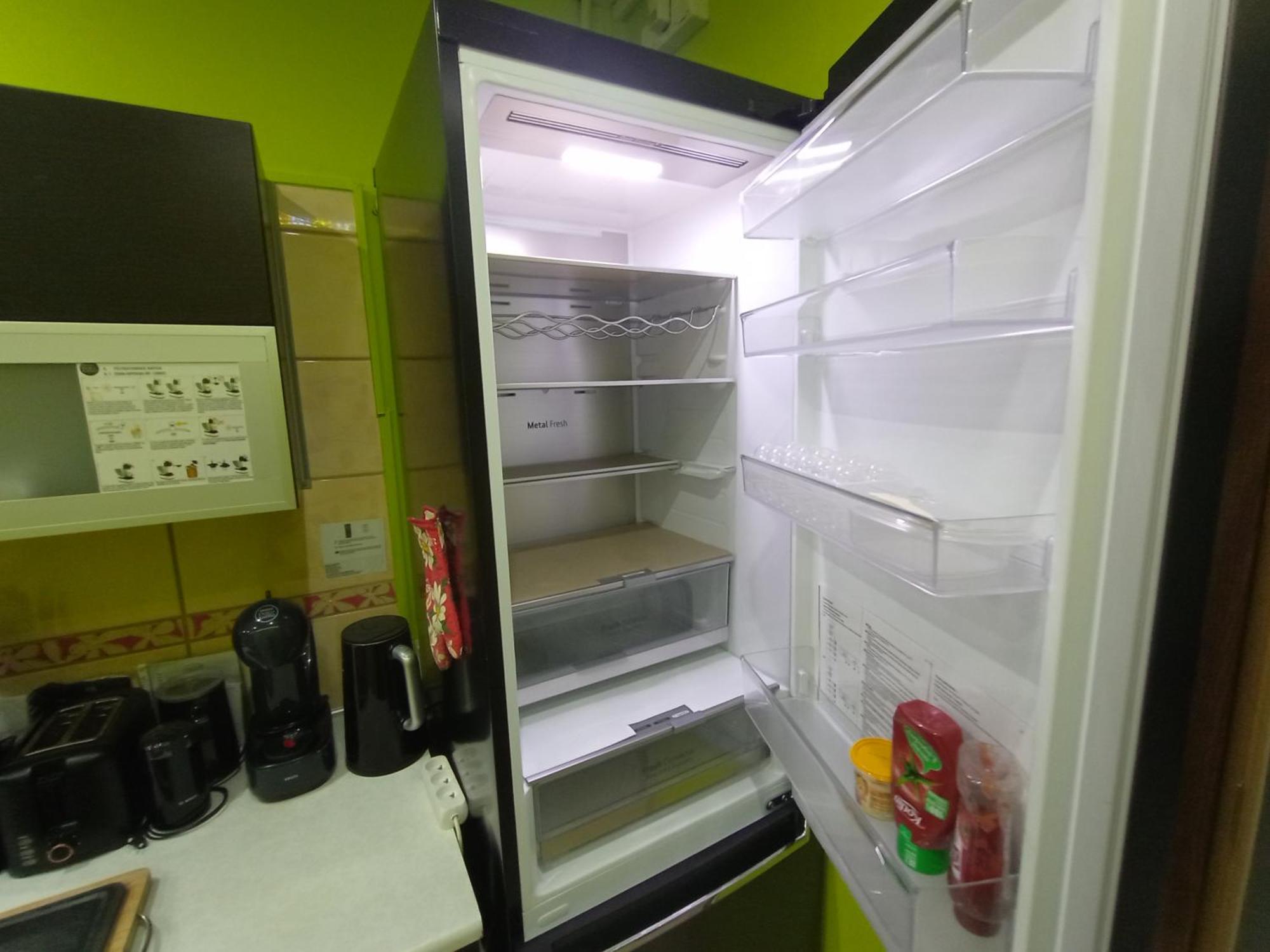 APARTAMENT VENGE -CAŁE MIESZKANIE 46m2 NA WYŁĄCZNOŚĆ - Z JEDNĄ SYPIALNIĄ I JEDNYM SYPIALNO-SALONEM -3 PIĘTRO BEZ WINDY- REZERWACJA BEZ KARTY KREDYTOWEJ-KLIMATYZACJA-2 ŁÓŻECZKA DZIECIĘCE-ŚNIADANIE XXL 30zł Breslau Exterior foto