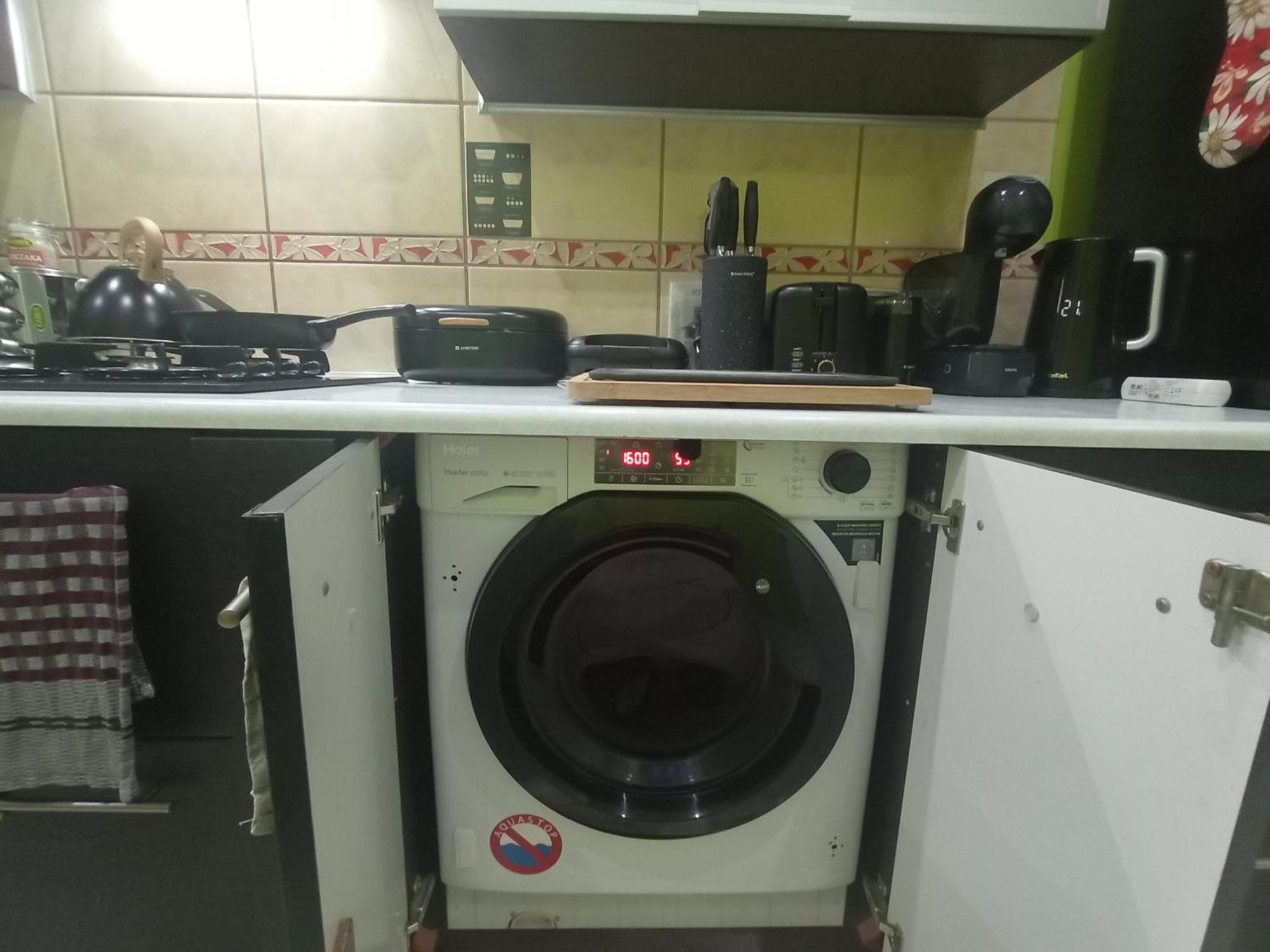 APARTAMENT VENGE -CAŁE MIESZKANIE 46m2 NA WYŁĄCZNOŚĆ - Z JEDNĄ SYPIALNIĄ I JEDNYM SYPIALNO-SALONEM -3 PIĘTRO BEZ WINDY- REZERWACJA BEZ KARTY KREDYTOWEJ-KLIMATYZACJA-2 ŁÓŻECZKA DZIECIĘCE-ŚNIADANIE XXL 30zł Breslau Exterior foto